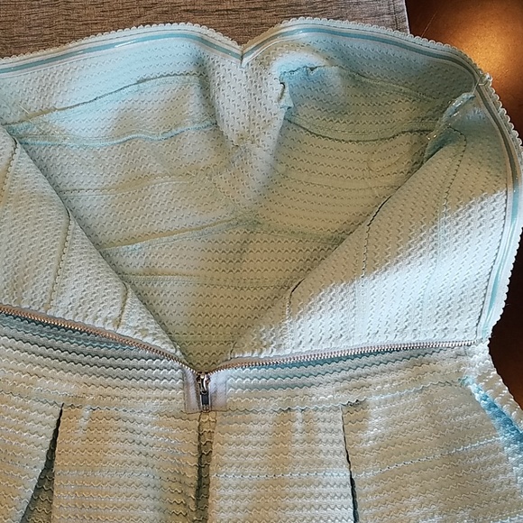 Gianni Bini Strapless Dress - Picture 6 of 8